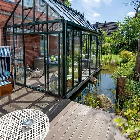 Alte Apotheke 아파트 Grossefehn